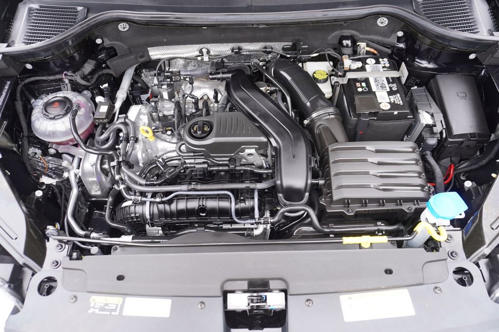 Used 2023 Volkswagen Taos S image 21