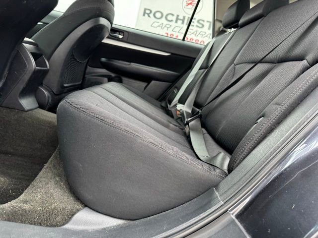 Used 2012 Subaru Outback 2.5i w/ Alloy Wheel Pkg image 9