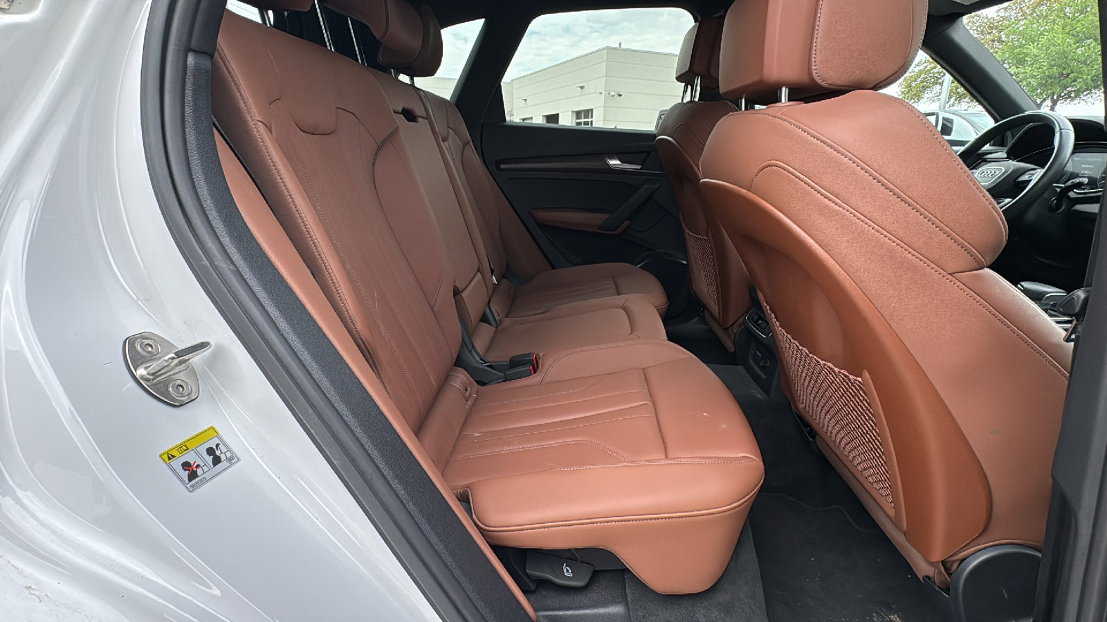 Used 2025 Audi Q5 e Premium image 25