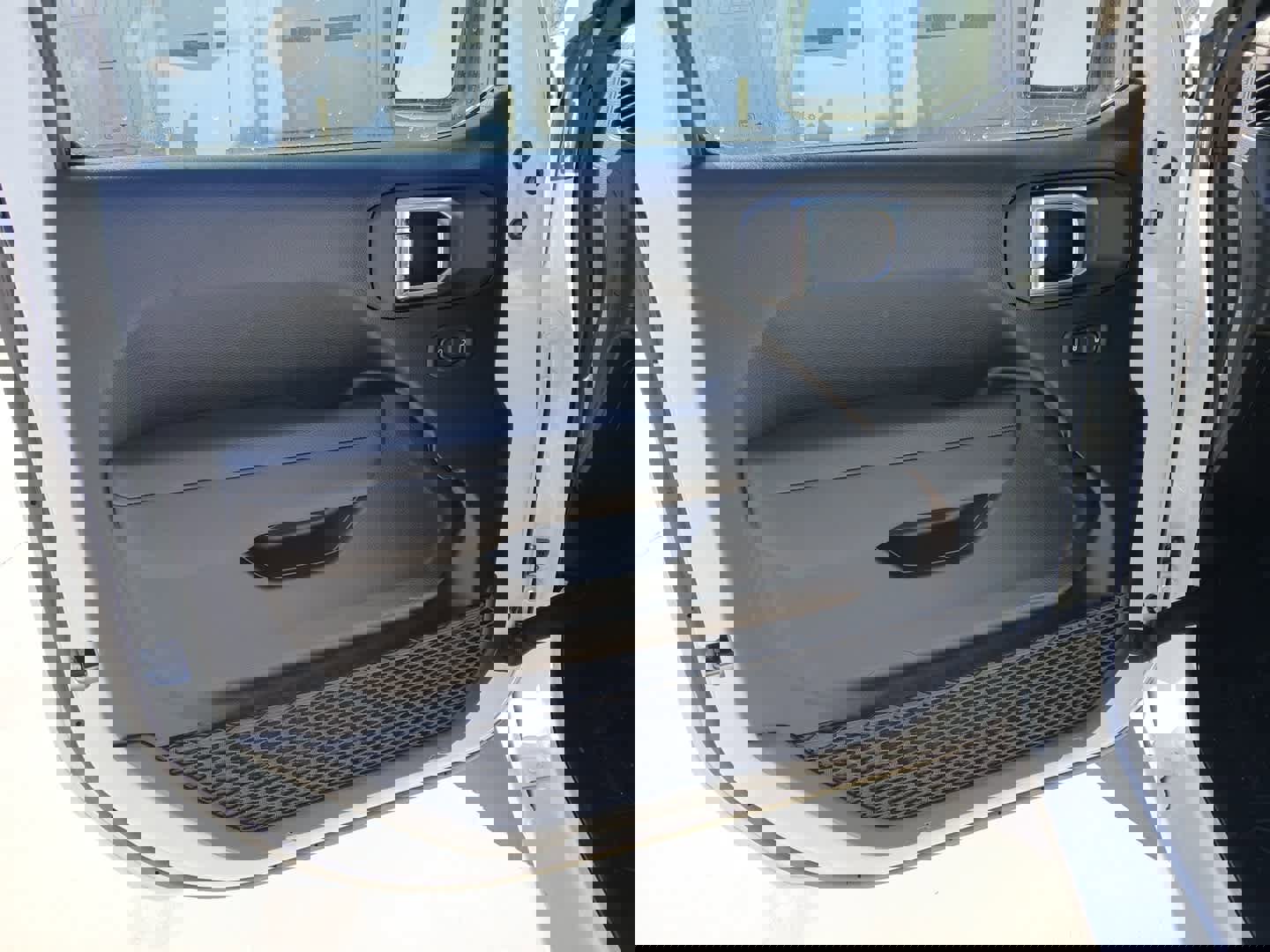 New 2026 Jeep Gladiator Sport image 11