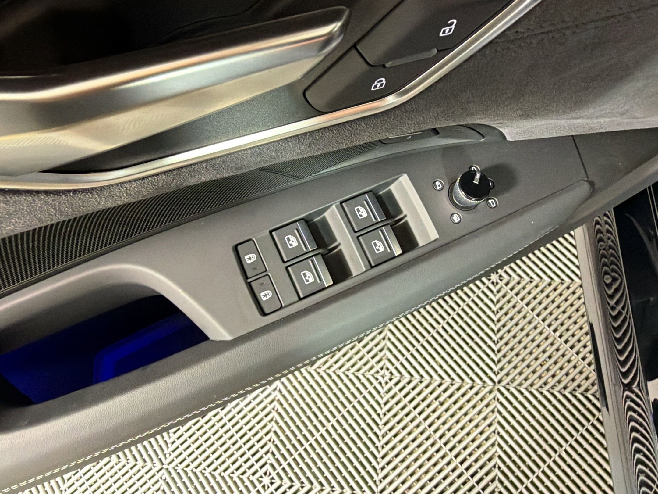 New 2026 Audi S e-tron GT Prestige image 21