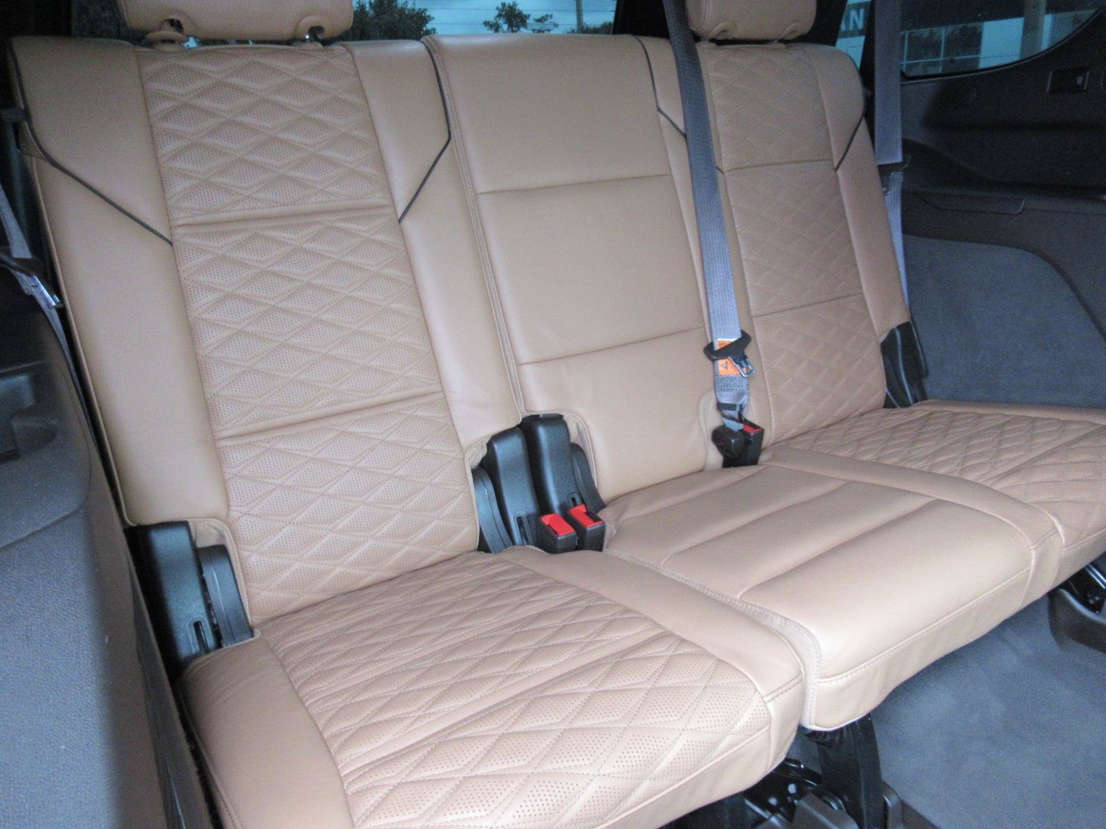 Used 2021 Cadillac Escalade Sport w/ LPO, ONYX Package AWD/4WD image 41