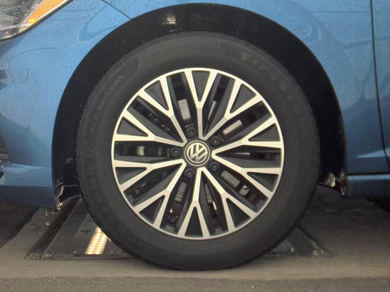 Used 2019 Volkswagen Jetta SE FWD image 9