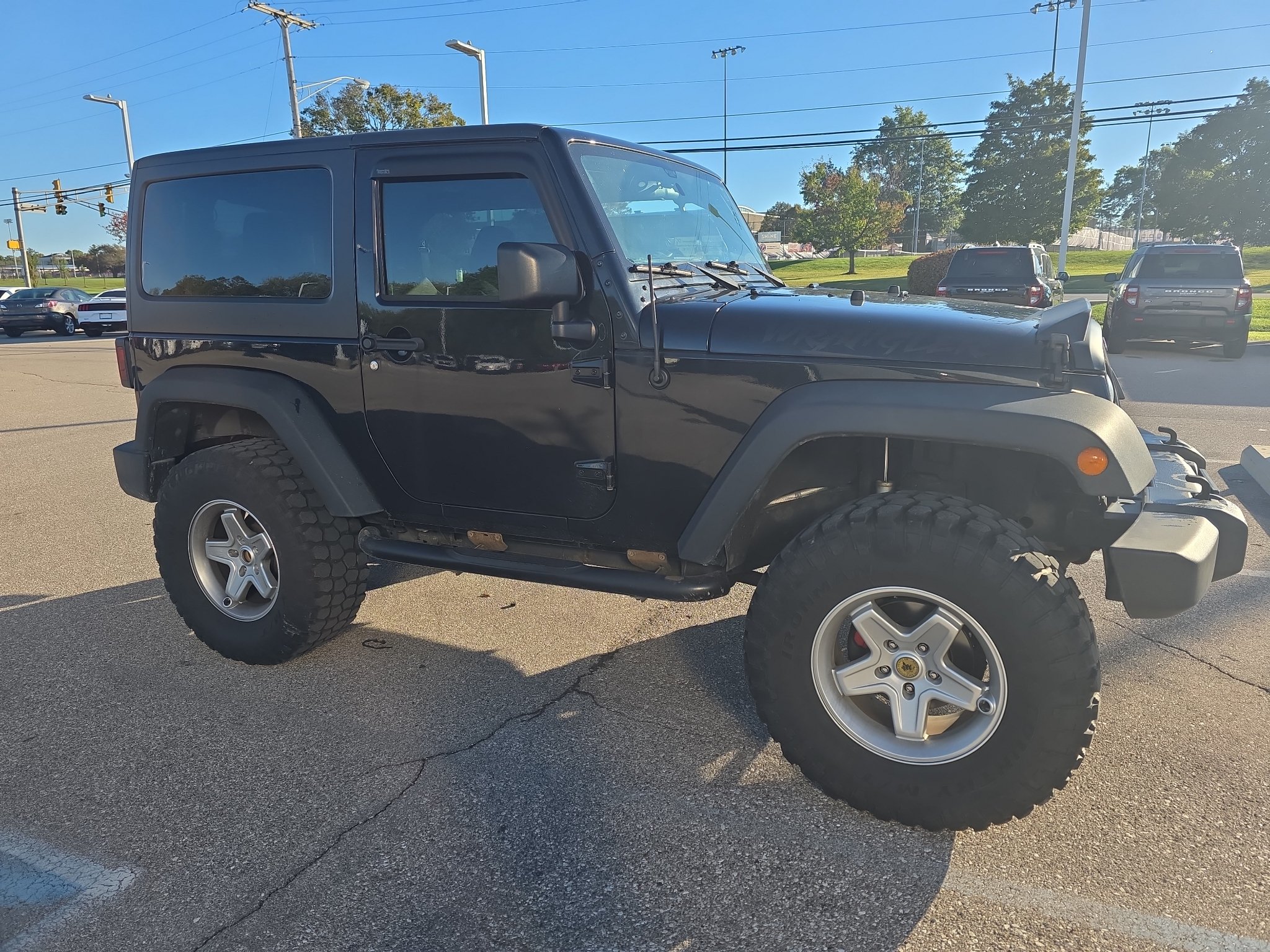 Used 2016 Jeep Wrangler Sport w/ Quick Order Package 24S AWD/4WD image 9