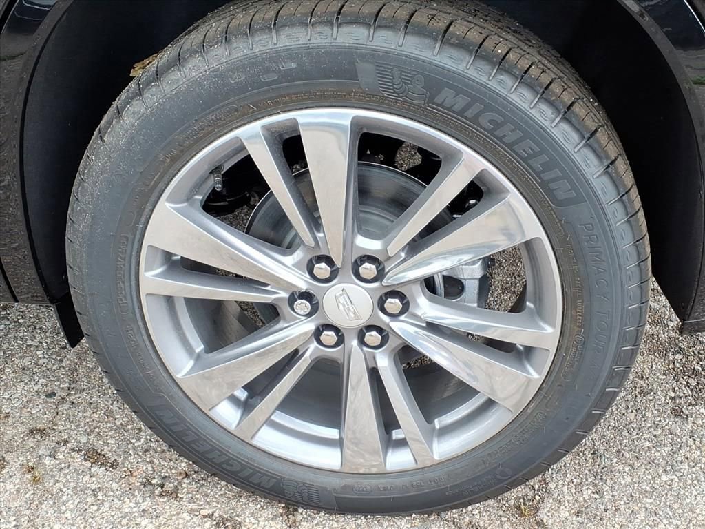 New 2025 Cadillac XT6 Premium Luxury w/ LPO, Floor Liner Package image 7