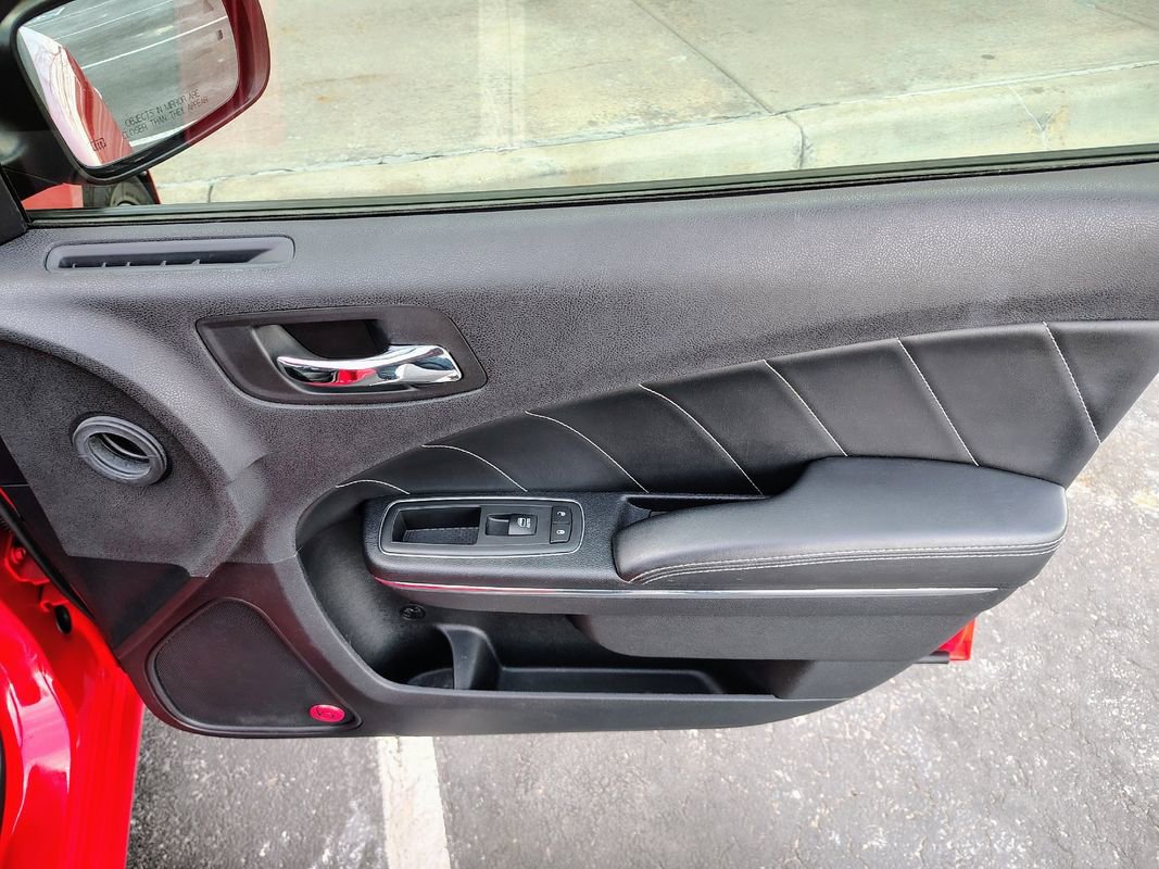 Used 2014 Dodge Charger R/T image 15