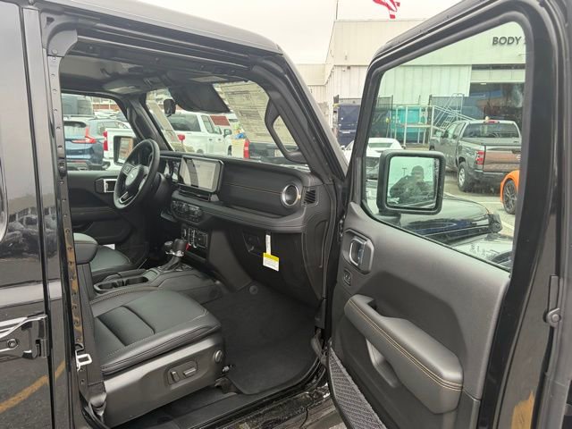 New 2026 Jeep Gladiator Sport AWD/4WD image 27