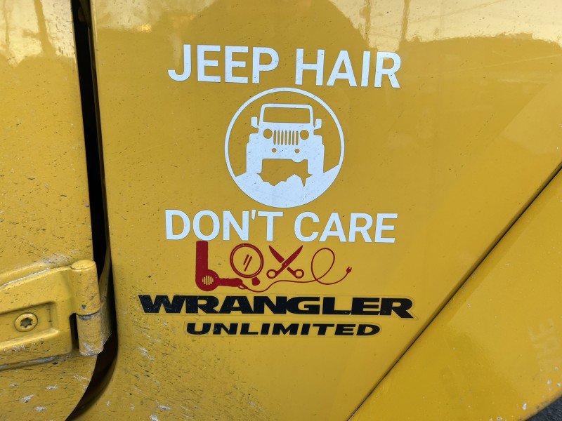 Used 2015 Jeep Wrangler Unlimited Rubicon image 47