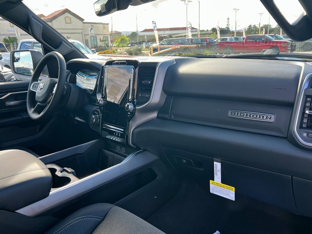 New 2026 RAM 1500 4x4 Crew Cab image 11