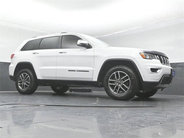 Used 2019 Jeep Grand Cherokee Limited image 33
