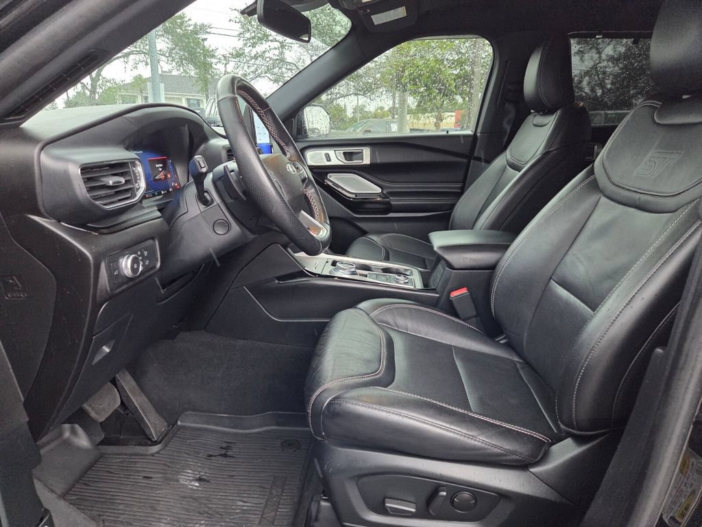 Used 2022 Ford Explorer ST w/ Equipment Group 401A AWD/4WD image 14