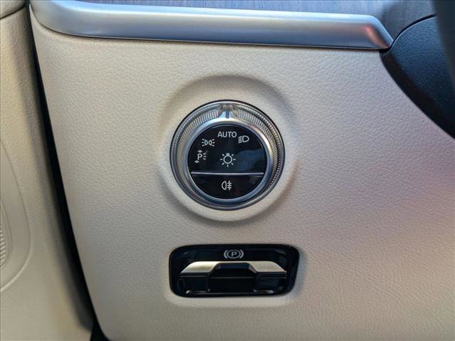 Certified 2026 Mercedes-Benz C 300 Sedan image 11