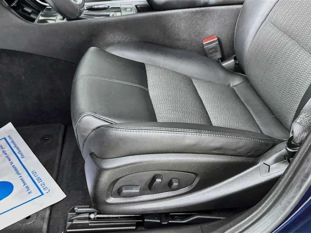 Used 2018 Chevrolet Impala LT FWD image 23