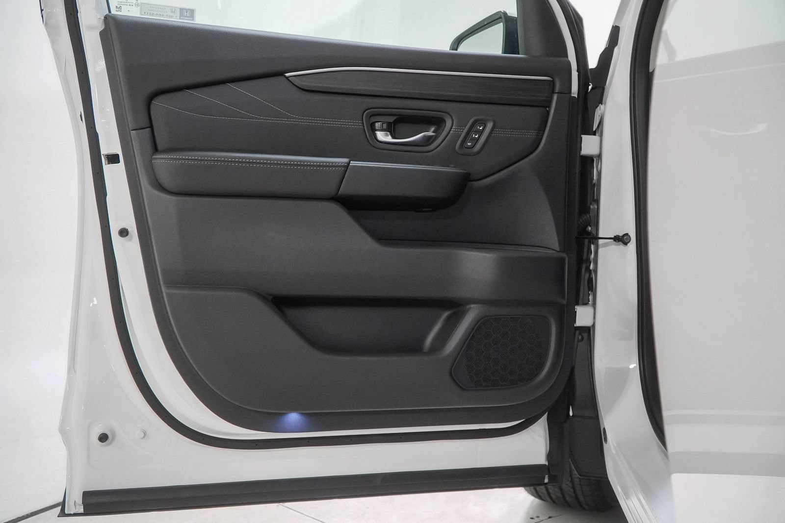 New 2026 Honda Pilot Touring image 19