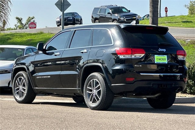 Used 2018 Jeep Grand Cherokee Limited w/ Trailer Tow Group IV image 8