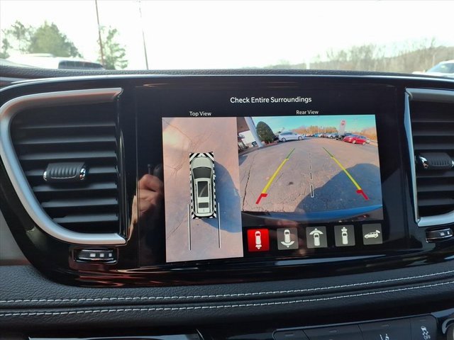 New 2026 Chrysler Pacifica Select image 17