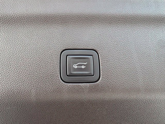 Used 2023 Chevrolet Tahoe Z71 AWD/4WD image 35