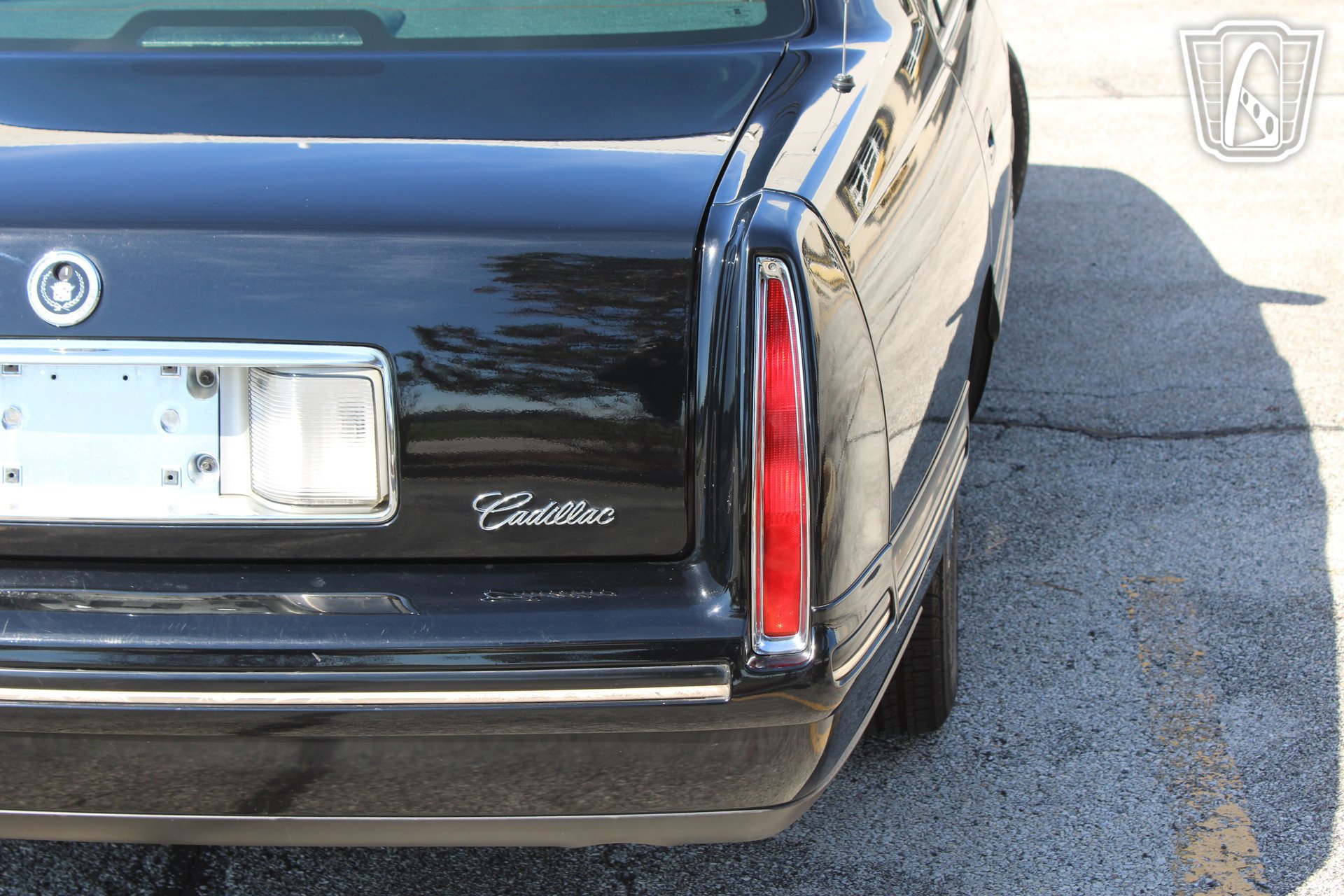 Used 1999 Cadillac De Ville Concours FWD image 40