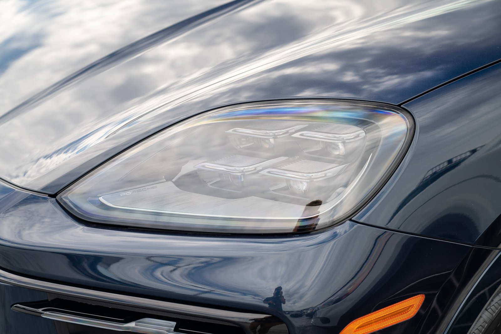 Certified 2025 Porsche Cayenne image 24