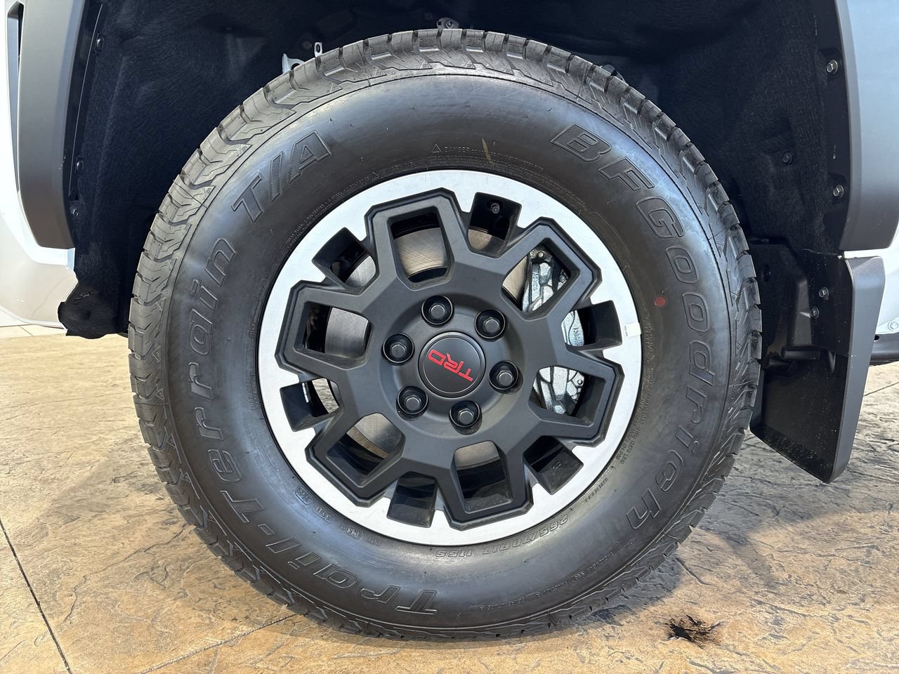 New 2026 Toyota Tacoma TRD Off-Road AWD/4WD image 10