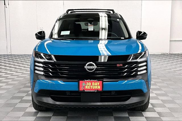 New 2025 Nissan Kicks SR w/ Illumination Package image 17