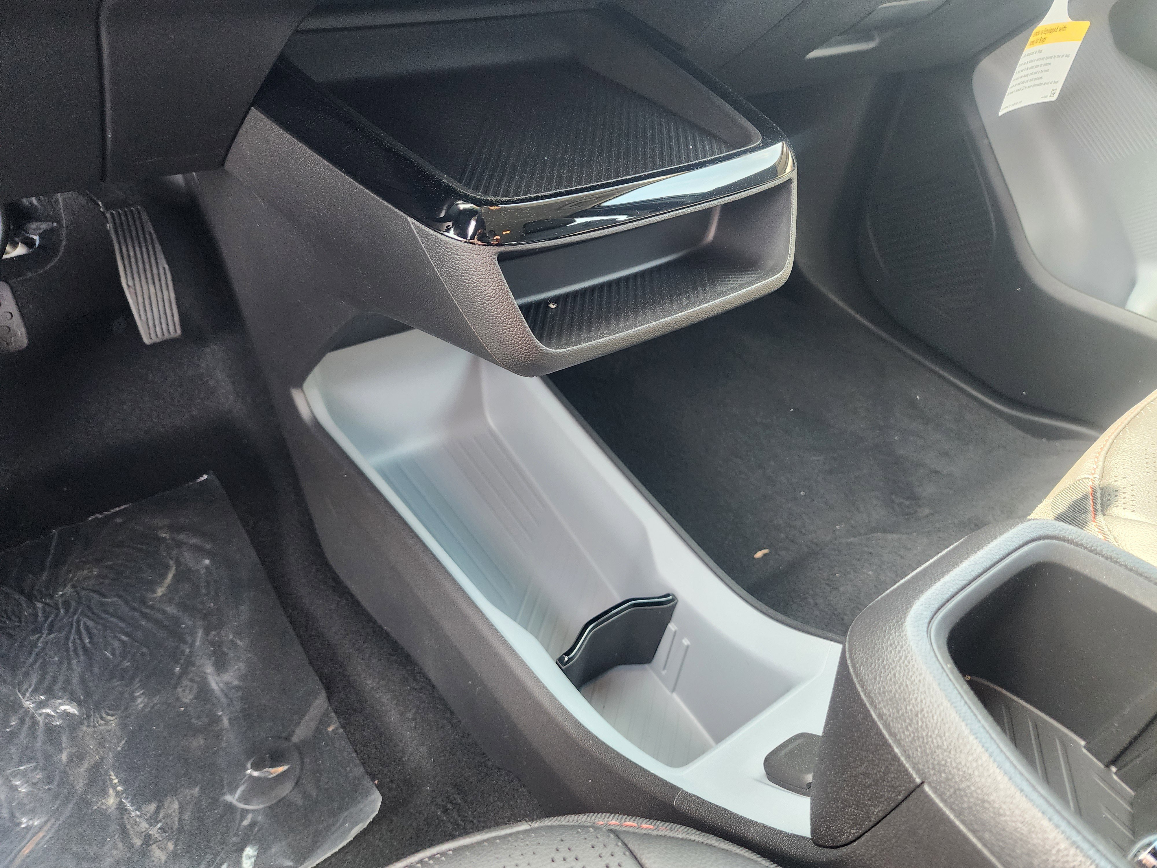 New 2027 Chevrolet Bolt RS FWD image 34