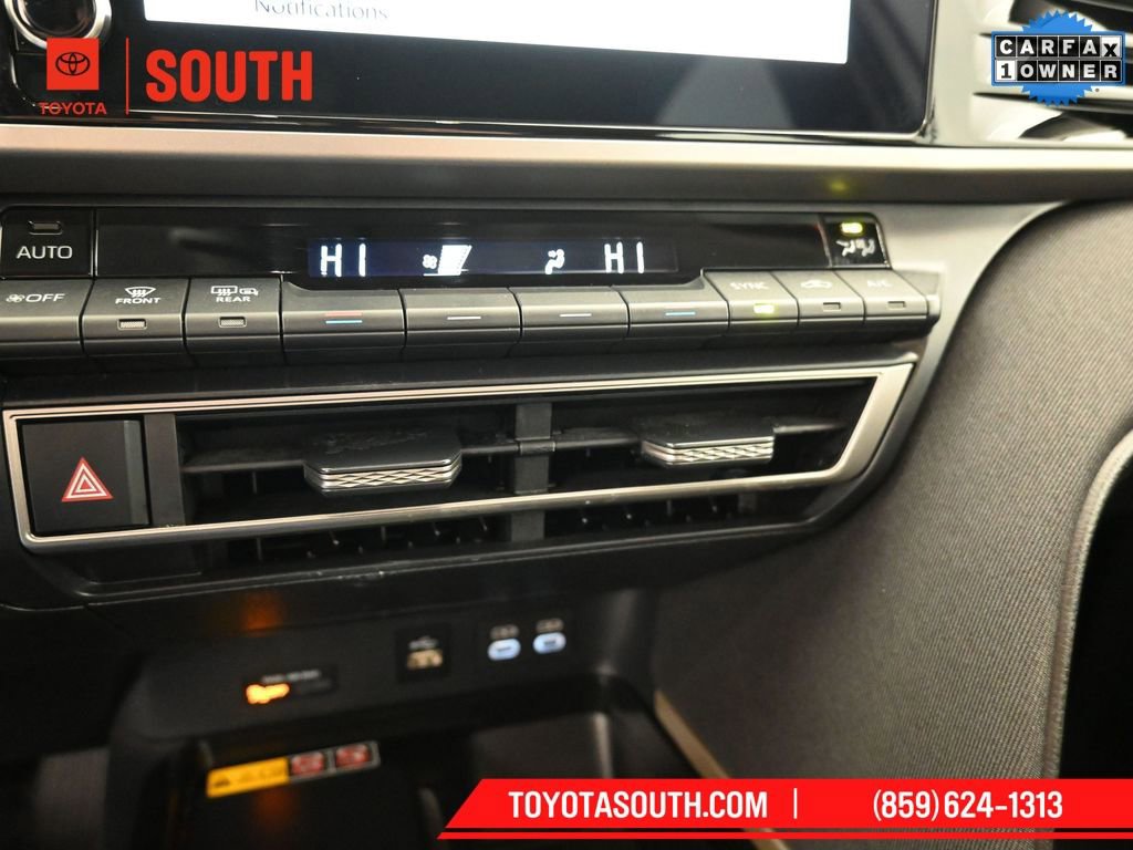 Certified 2025 Toyota Camry LE image 21