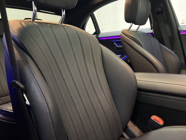 Used 2022 Mercedes-Benz S 500 4MATIC w/ AMG Line Package image 54