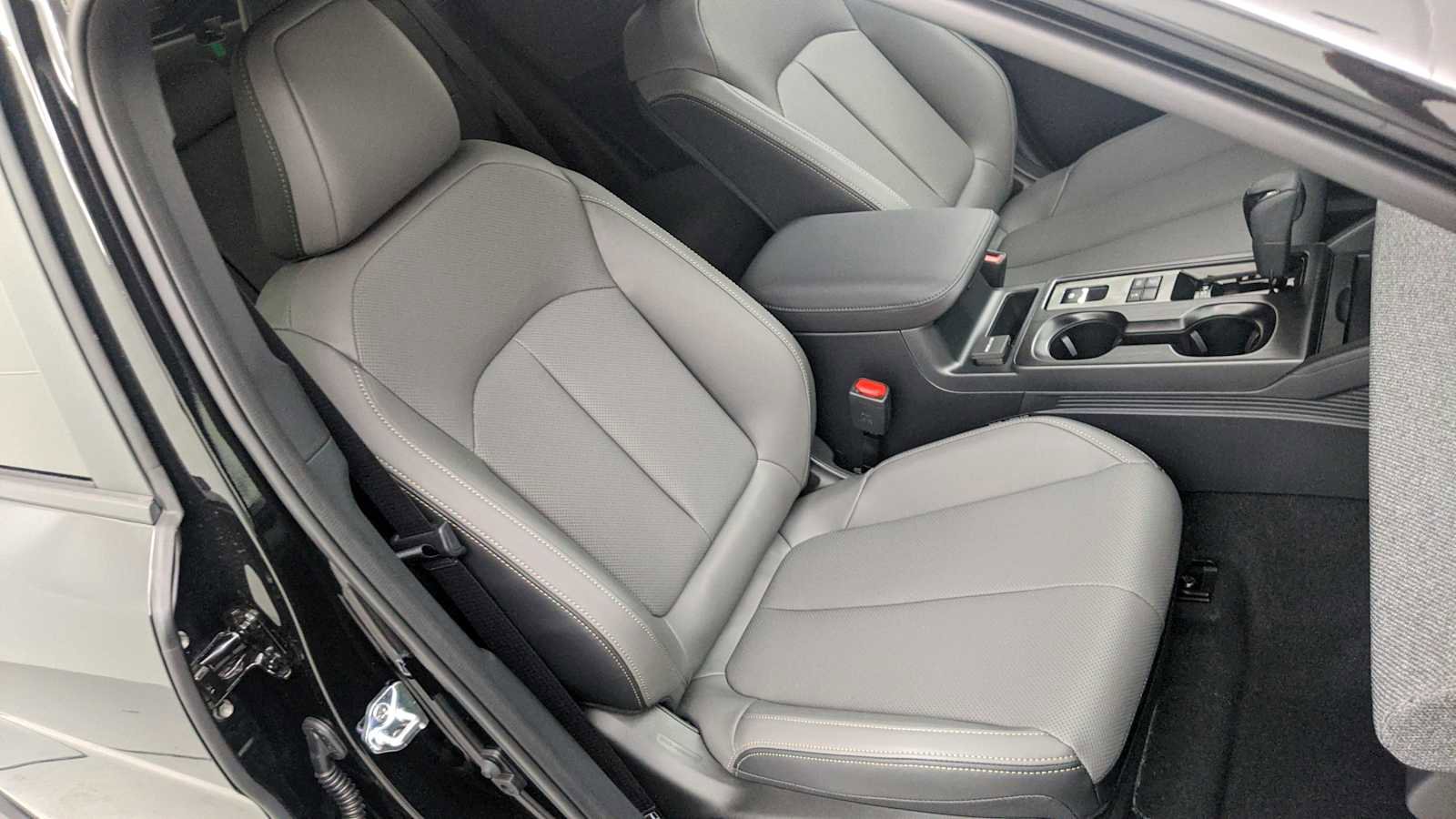 New 2026 Subaru Outback Limited image 25