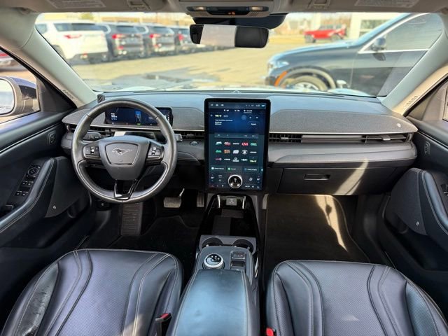 Used 2021 Ford Mustang Mach-E Premium image 2
