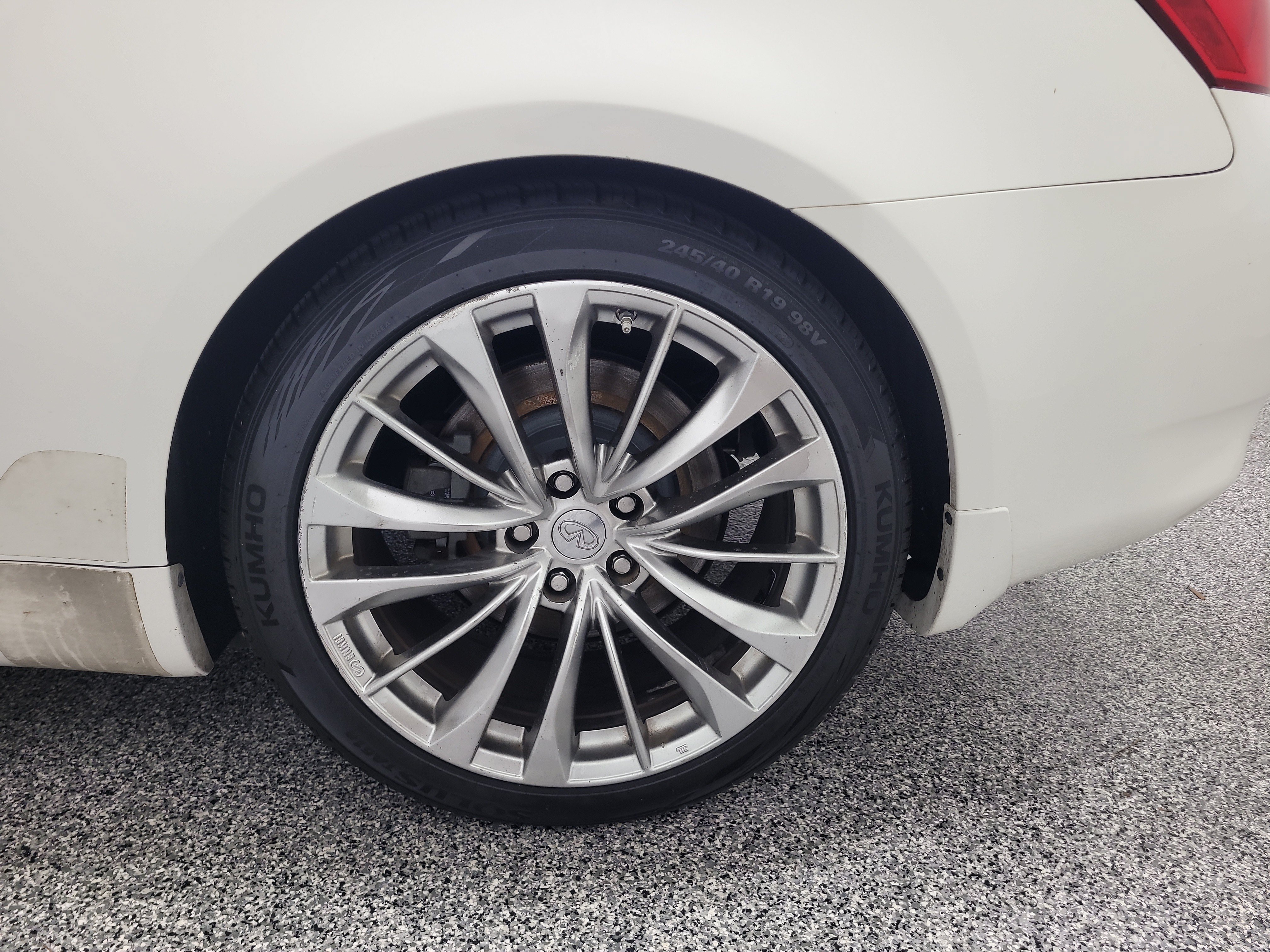 Used 2013 INFINITI G37 Convertible w/ Premium Pkg RWD image 6