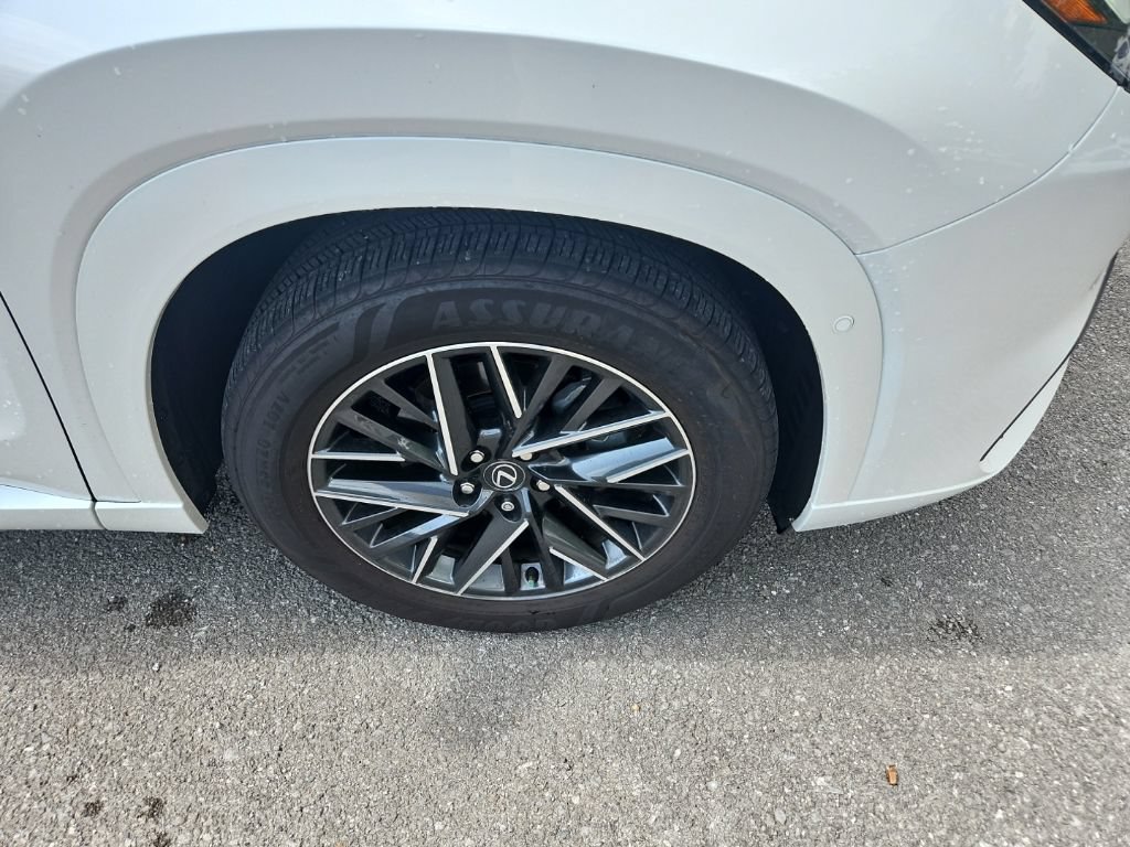 Used 2025 Lexus TX 350 FWD w/ Technology Package image 10