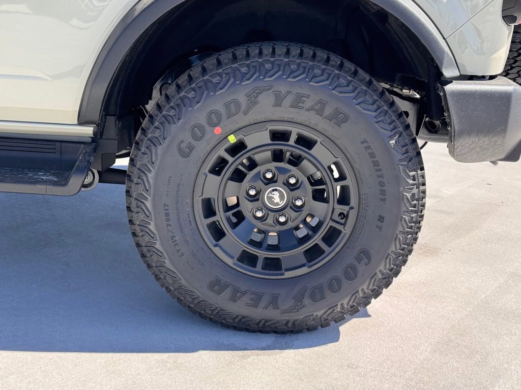 New 2026 Ford Bronco Outer Banks w/ Sasquatch Package image 14