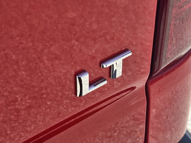 Used 2025 Chevrolet Silverado 1500 LT AWD/4WD image 11