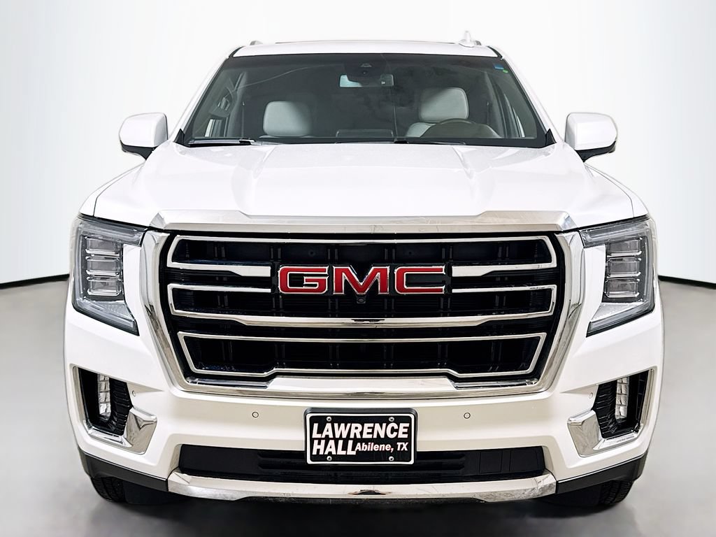 Used 2024 GMC Yukon XL SLT w/ SLT Luxury Package AWD/4WD image 2