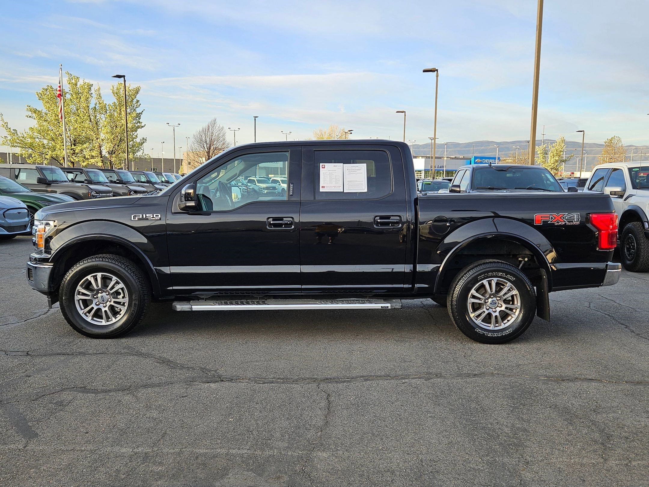 Used 2020 Ford F150 Lariat w/ Equipment Group 501A Mid image 9