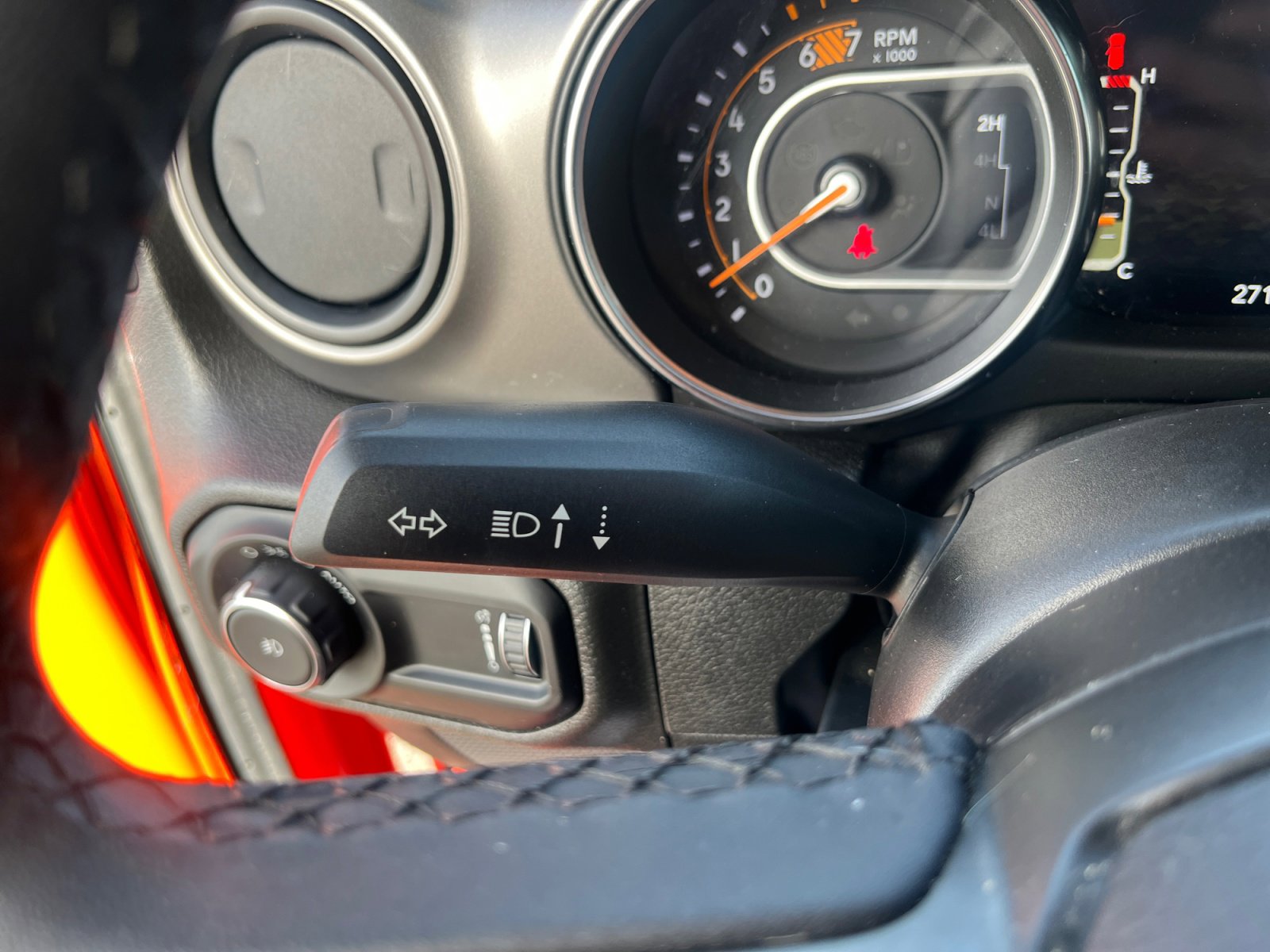 Certified 2023 Jeep Wrangler Sport S image 12