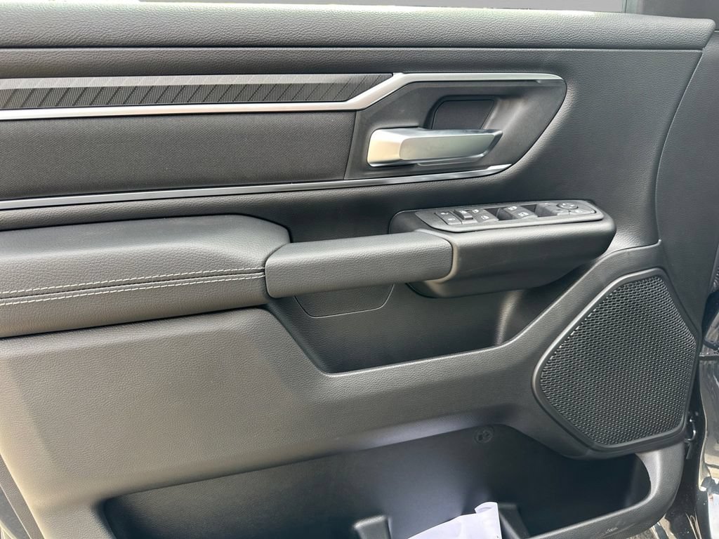New 2026 RAM 1500 Big Horn AWD/4WD image 16
