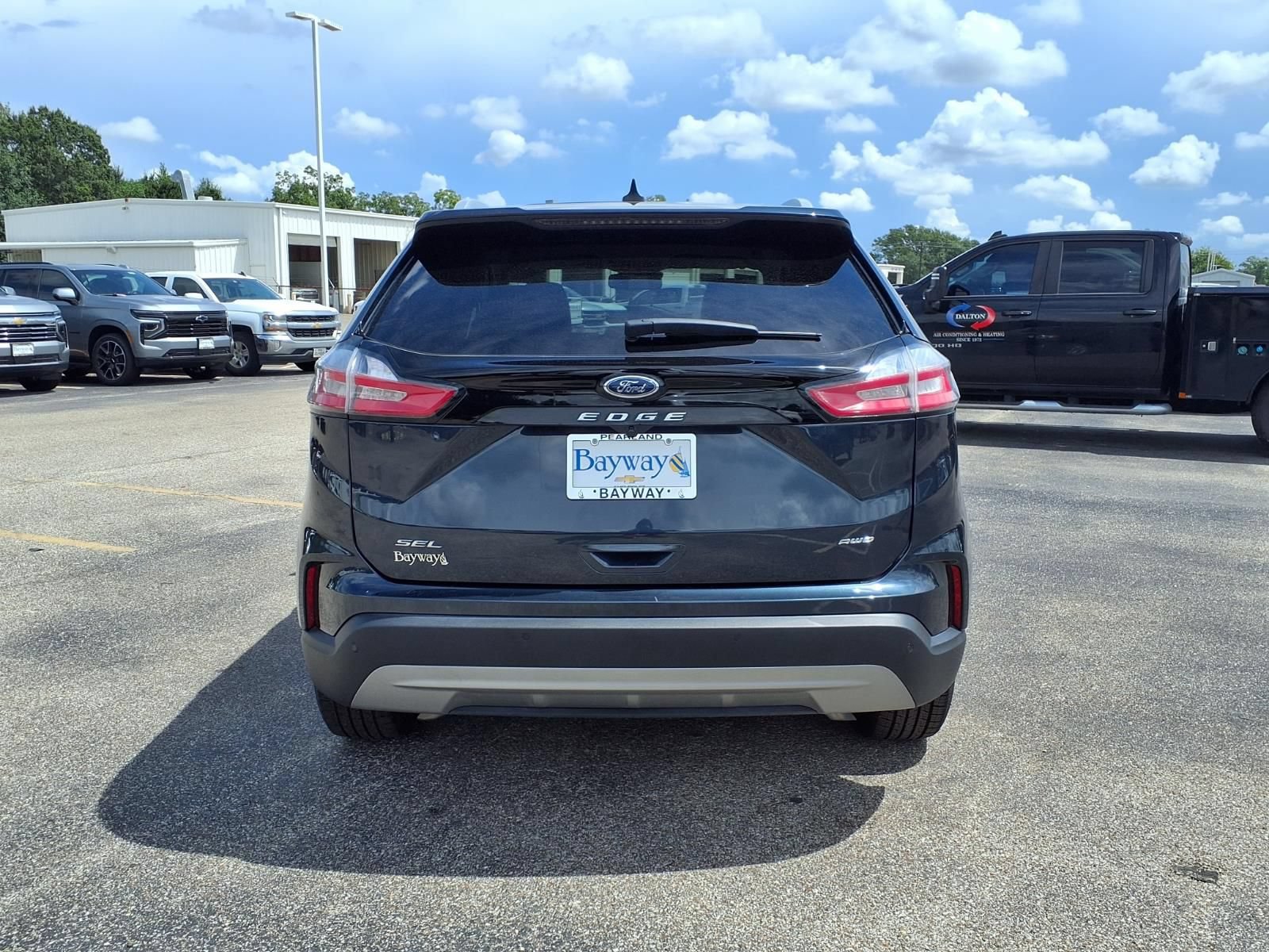 Used 2022 Ford Edge SEL w/ Convenience Package AWD/4WD image 22