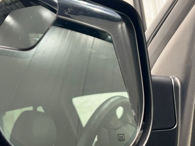 Used 2021 Nissan Titan PRO-4X w/ Pro-4x Convenience Package image 42