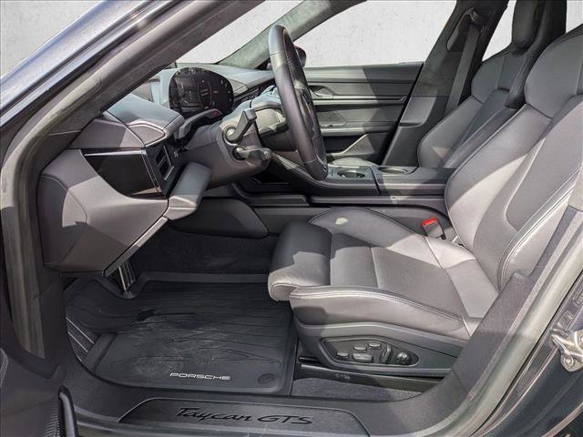 Used 2023 Porsche Taycan GTS image 15