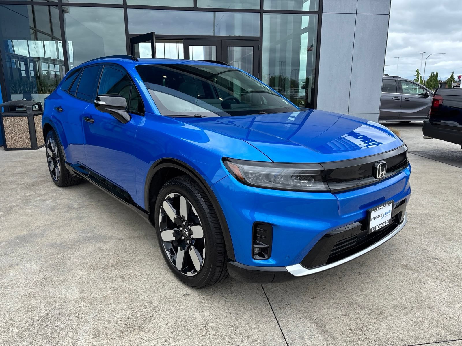 Used 2025 Honda Prologue Elite image 3