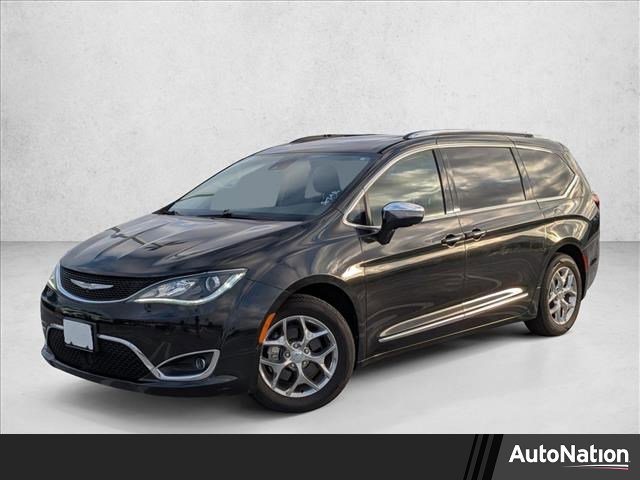 Used 2018 Chrysler Pacifica Limited w/ Advanced Safetytec Group