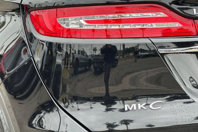 Used 2019 Lincoln MKC Select FWD image 26