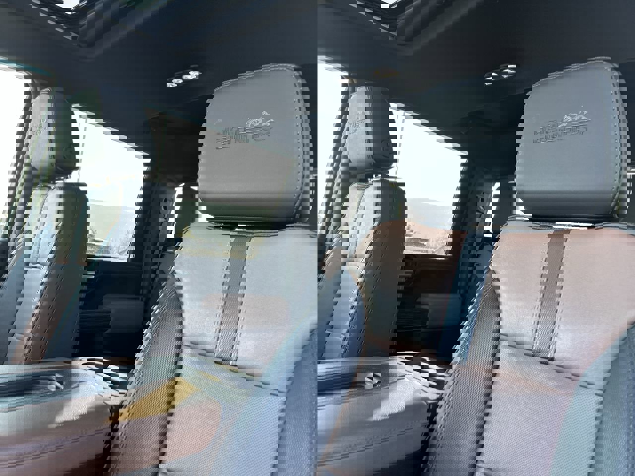 Used 2022 Chevrolet Silverado 2500 High Country w/ Z71 Off-Road Package image 23