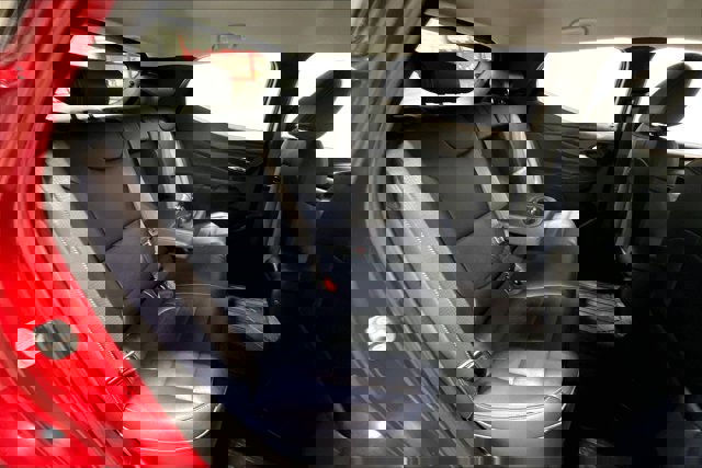 Used 2023 Chevrolet Bolt EUV LT w/ Convenience Package image 27