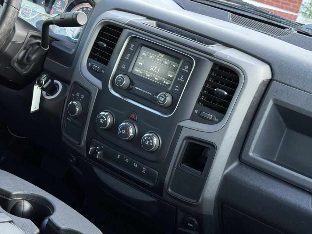 Used 2016 RAM 2500 Tradesman w/ Chrome Appearance Group image 25