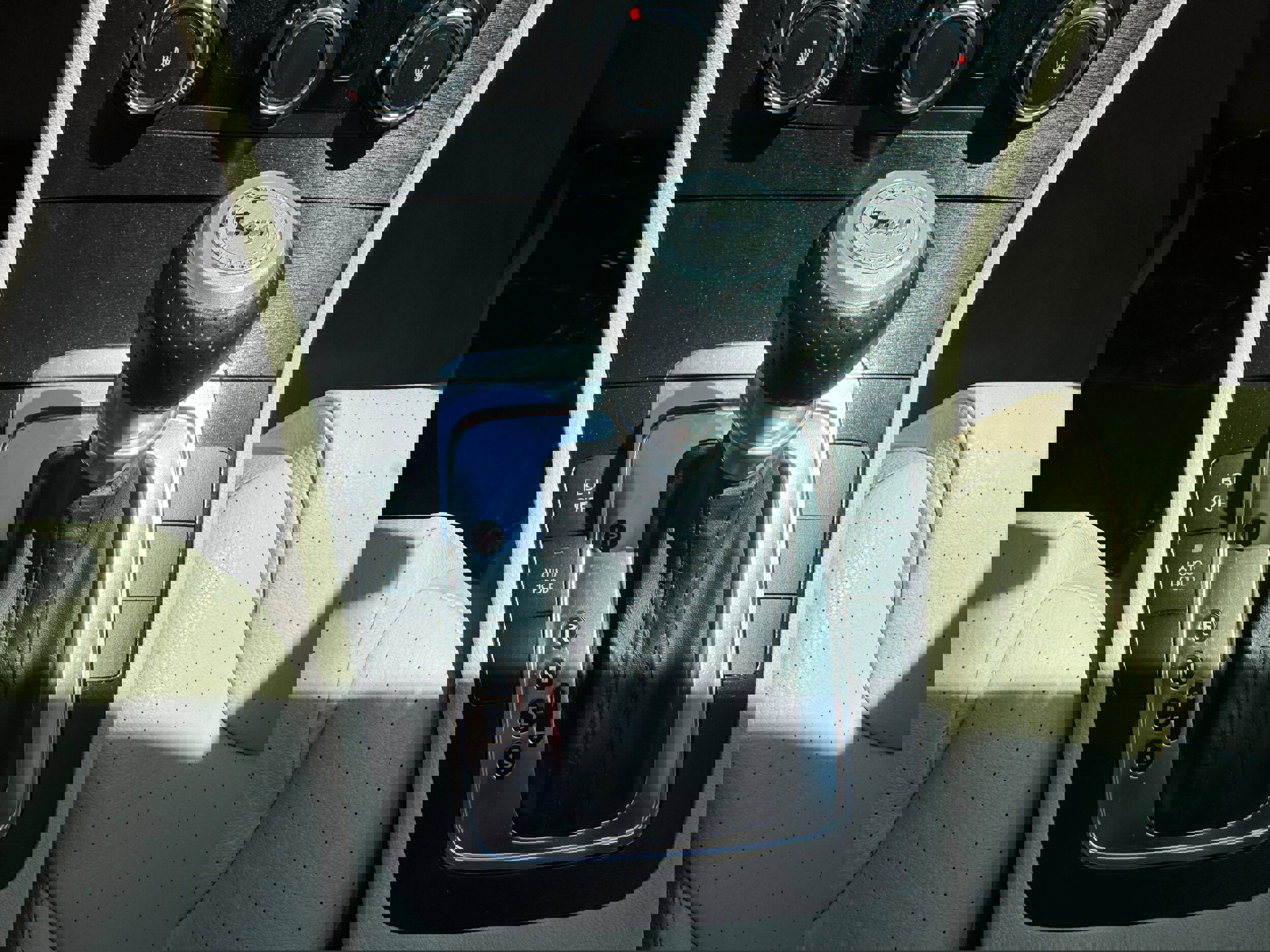 Used 2010 Volkswagen Passat Komfort image 18