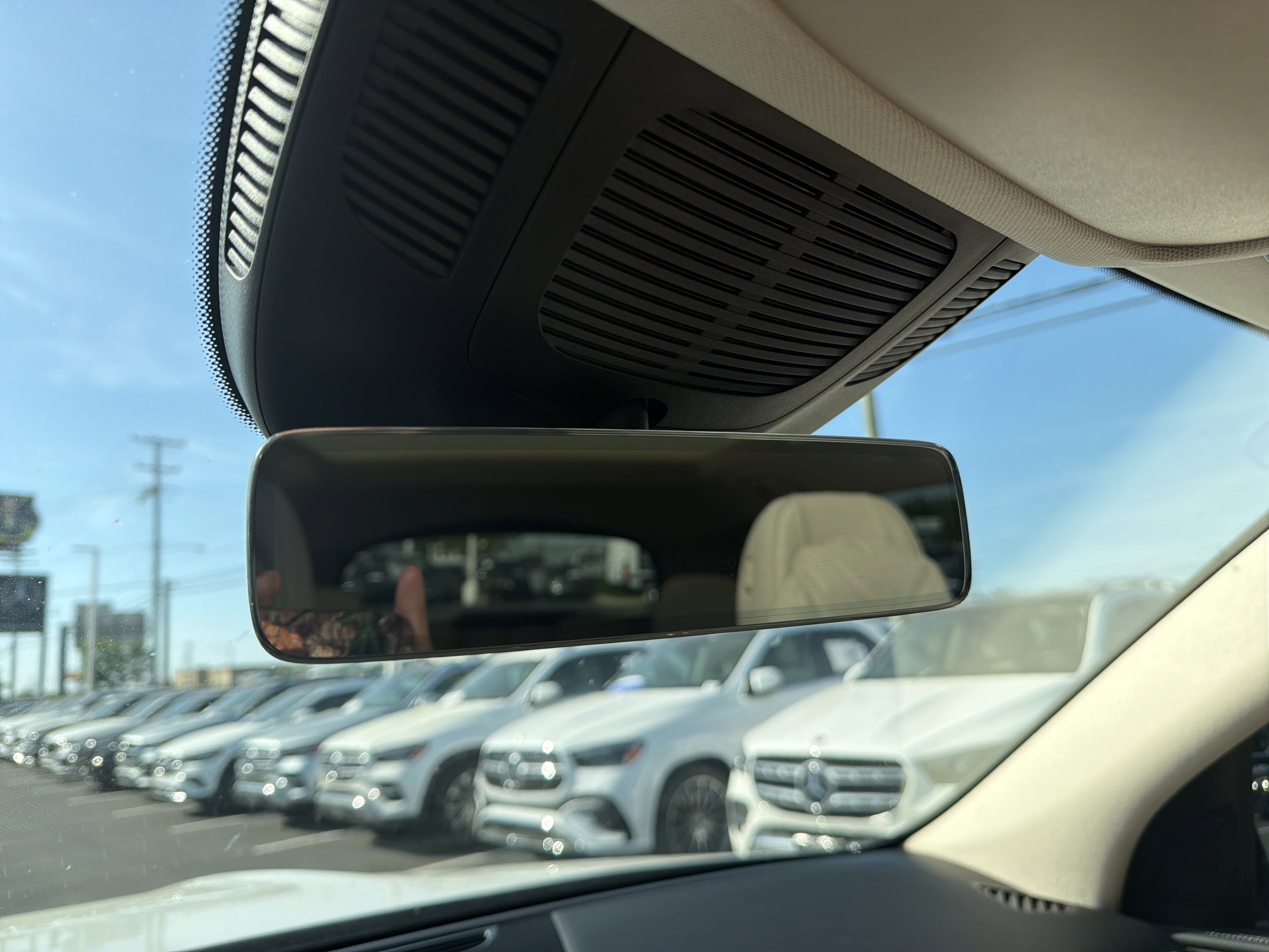 Certified 2025 Mercedes-Benz GLS 450 4MATIC image 26