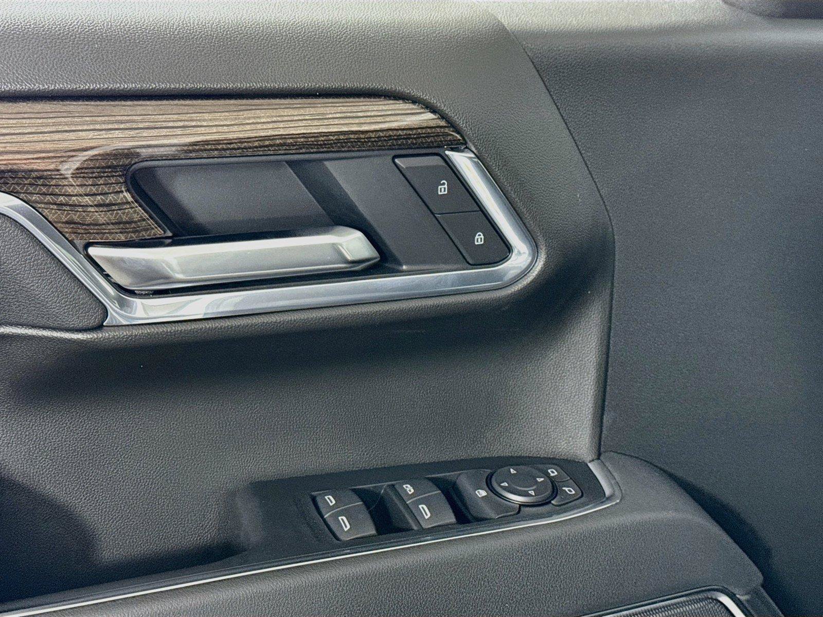 New 2026 Chevrolet Silverado 1500 LT Trail Boss w/ LT Trail Boss Premium Package AWD/4WD image 12